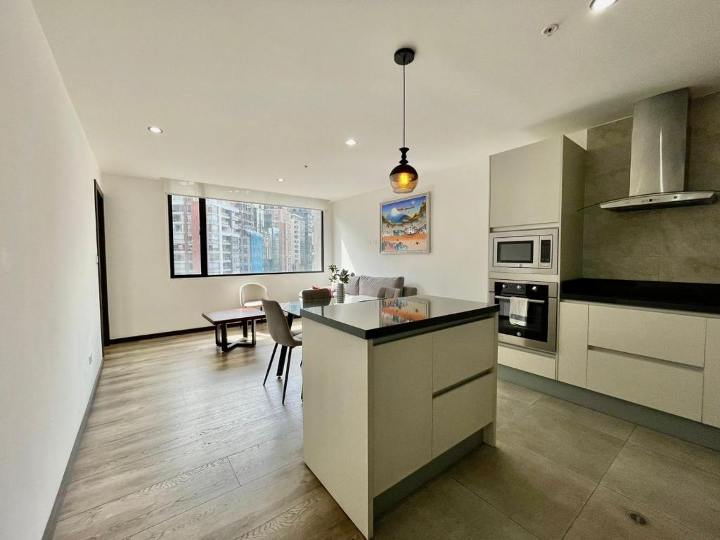 &ARBAT Quito Republlica del Salvador Alquiler por días