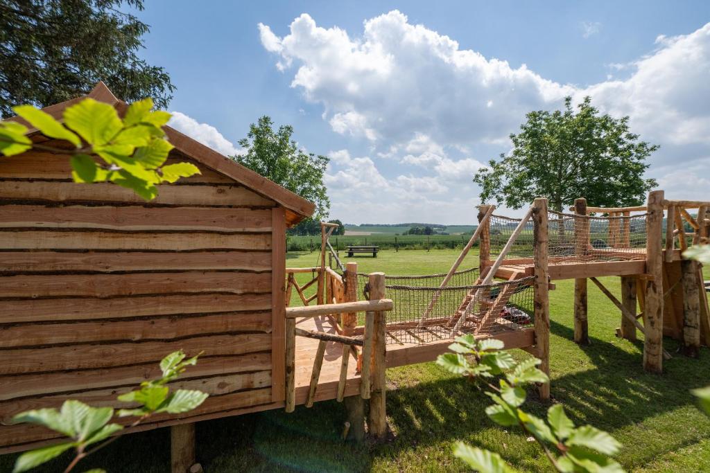 Zahrada ubytování NIEUW - De Grenspaal WEST 6P 5 min Maastricht - Sauna - Laadpaal