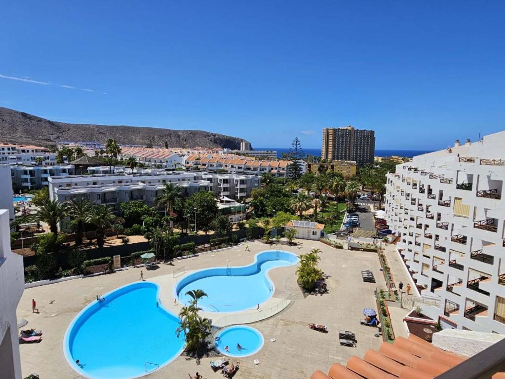 Los Cristianos San Marino Bluesky Apartment