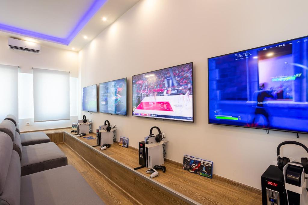 TV a/nebo společenská místnost v ubytování Azul Eco Hotel