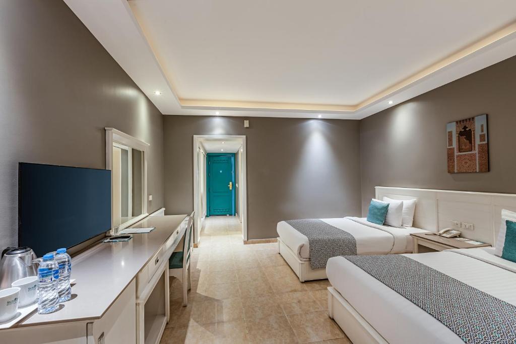 Sunrise Garden Beach Resort - 10