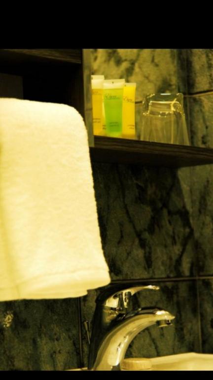 Shams Alweibdeh Hotel Apartments - Deluxe Twin Room