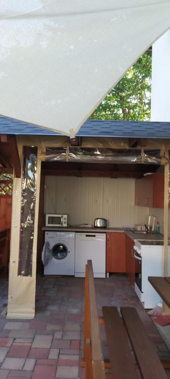 Csilla apartman - Apartment With Terrace