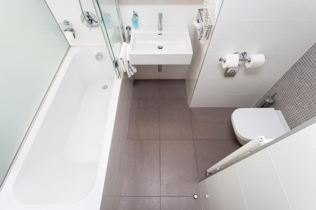 Hotel Carol - Resim 10