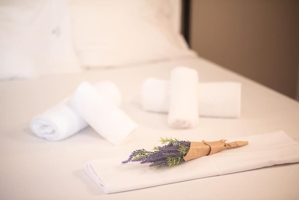 Fotografie z fotogalerie ubytování Minimalist Urban Apt near Port v destinaci Piraeus