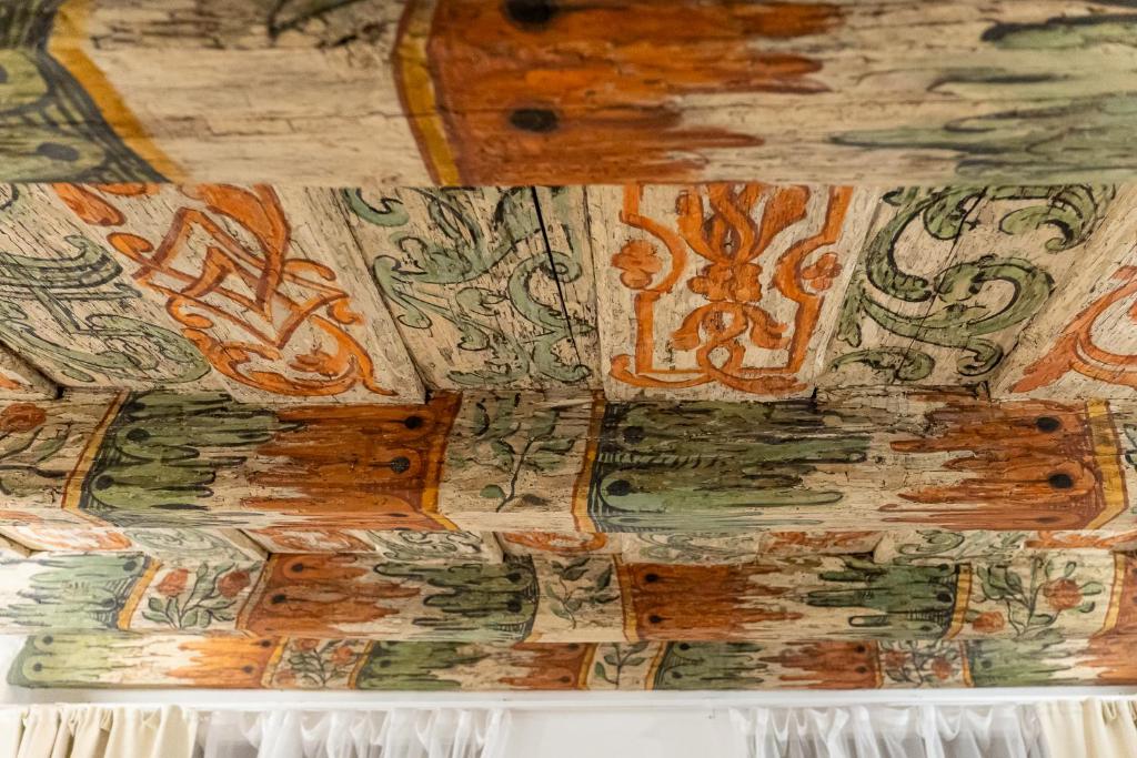 White Wolf Boutique Apartments - 8