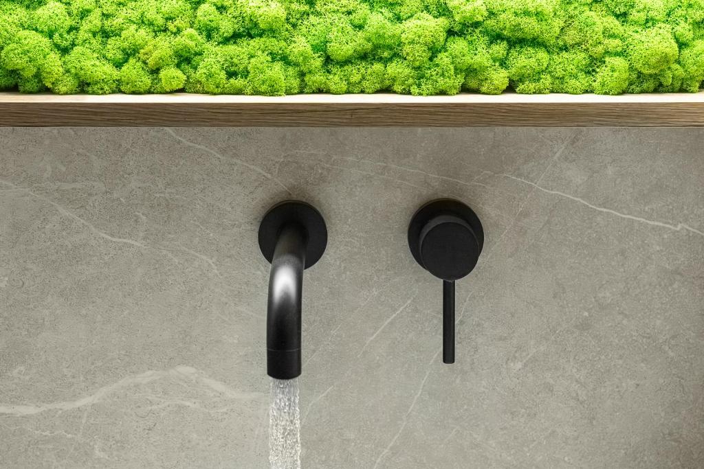 White Wolf Boutique Apartments - 16