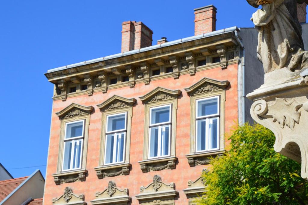 Fotografie z fotogalerie ubytování V62 studio apartments- Downtown Sopron v destinaci Sopron