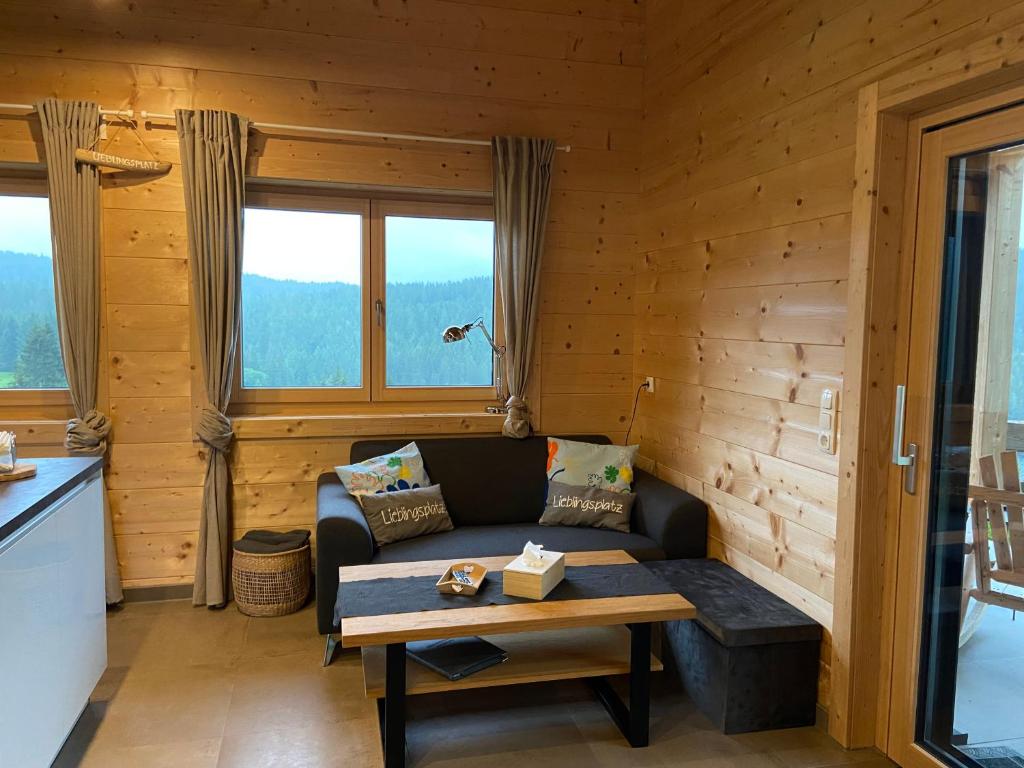 Posezení v ubytování Blockhaus Waldspiel -Adults Only