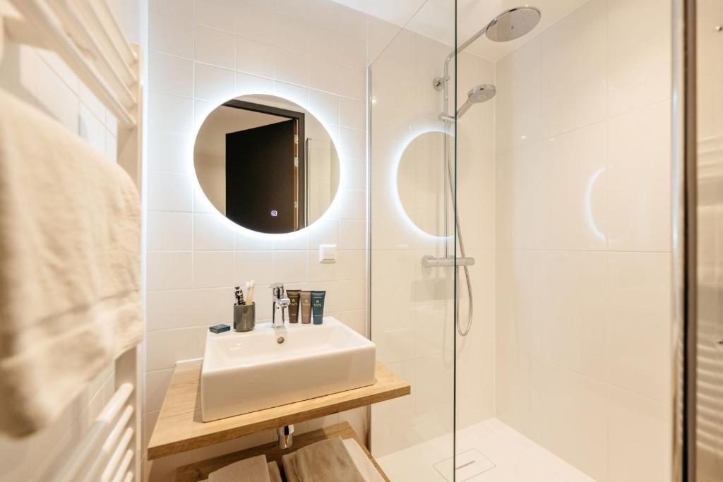 YAYS The Hague Willemspark by Numa - Resim 18