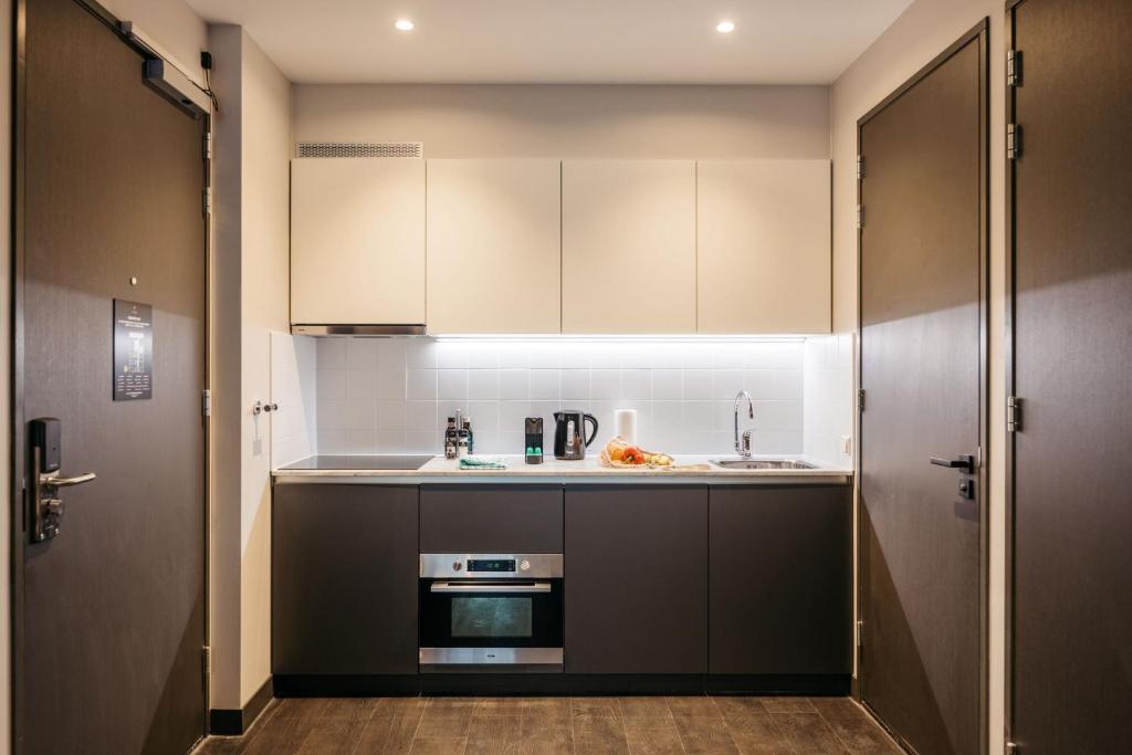 YAYS The Hague Willemspark by Numa - Resim 14