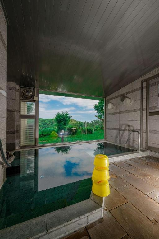 Bazén v ubytování Manazuru Marin Hotel nebo v jeho okolí