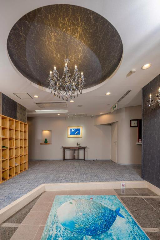 Bazén v ubytování Manazuru Marin Hotel nebo v jeho okolí