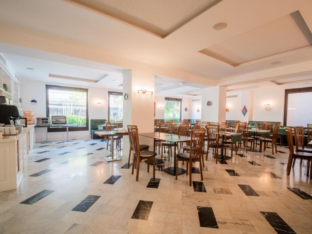 Restaurace v ubytování Hotel Central Wellness