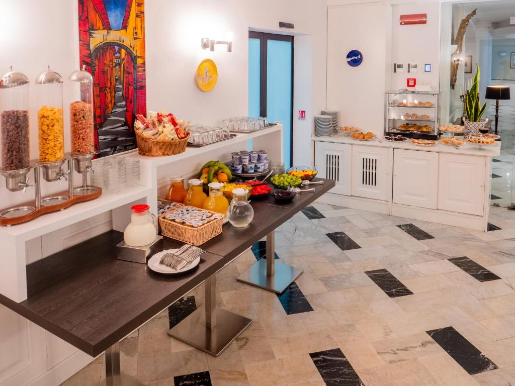 Kuchyň nebo kuchyňský kout v ubytování Hotel Central Wellness