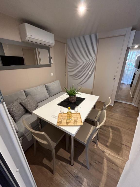 Posezení v ubytování Mobile home TIM