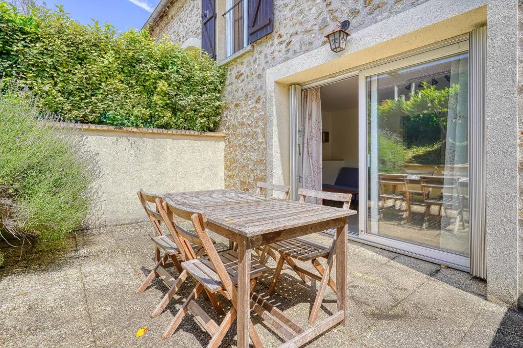La Ferme Mercier - One-Bedroom Apartment With Terrace