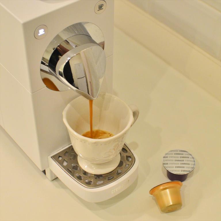 Coffee and tea making facilities at Chestnut & Eliza Suites - Superior Homes Downtown