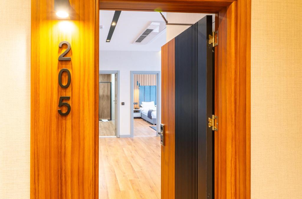 TRAY TRABZON - Chambre Quadruple De Luxe