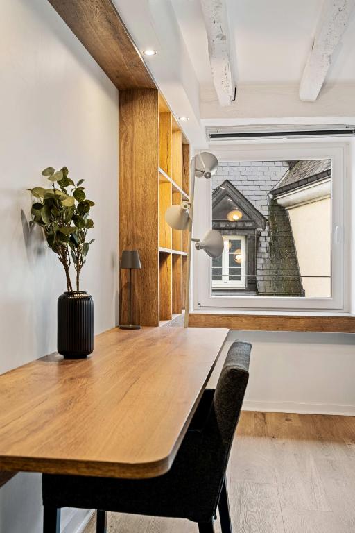 Serene Haven on Rue du Nord - Resim 22