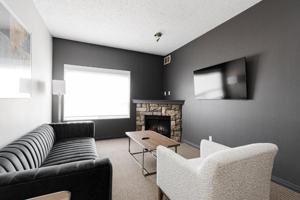 TV a/nebo společenská místnost v ubytování Premier Residence - Fort McMurray