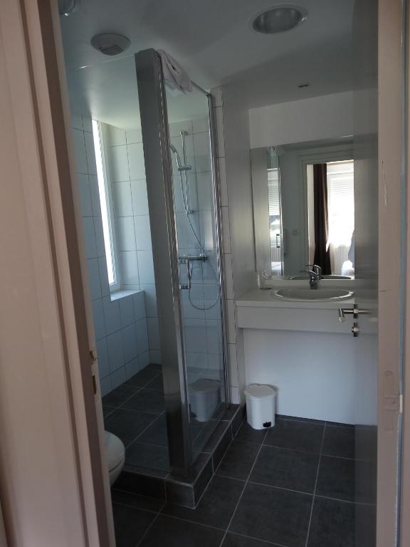 Hotel Restaurant L Echo du Lac - 4