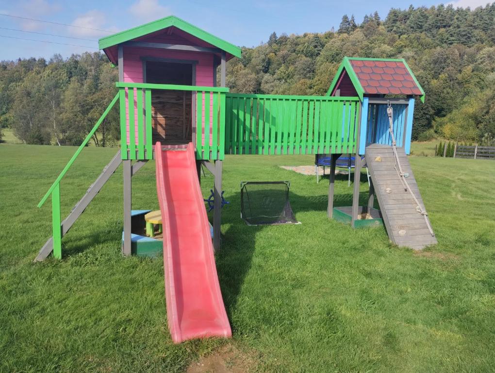 Herní místnost nebo prostor pro děti v ubytování Osada Solina