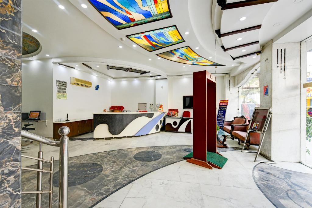 Posezení v ubytování Hotel Legend International - 02 Mins from New Delhi Station