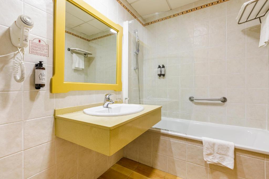 Hotel Almijara - Mares - Triple Chambre (3 Adultes)