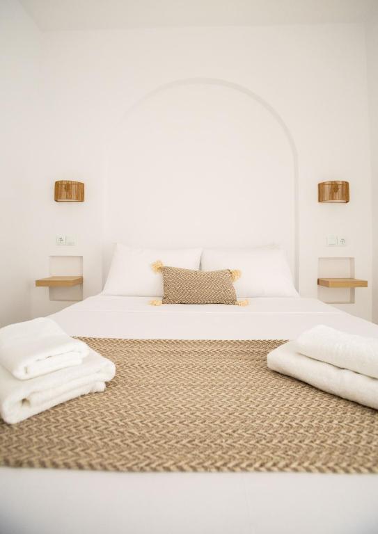 Postel nebo postele na pokoji v ubytování SunVibe Apartment