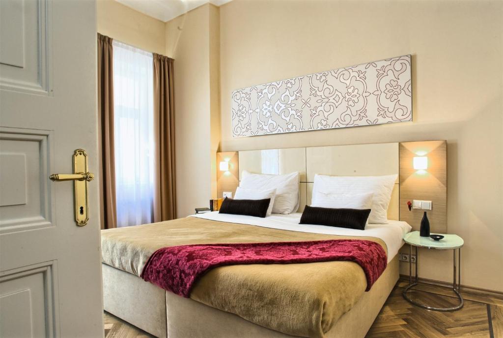 Residence Karolina photo