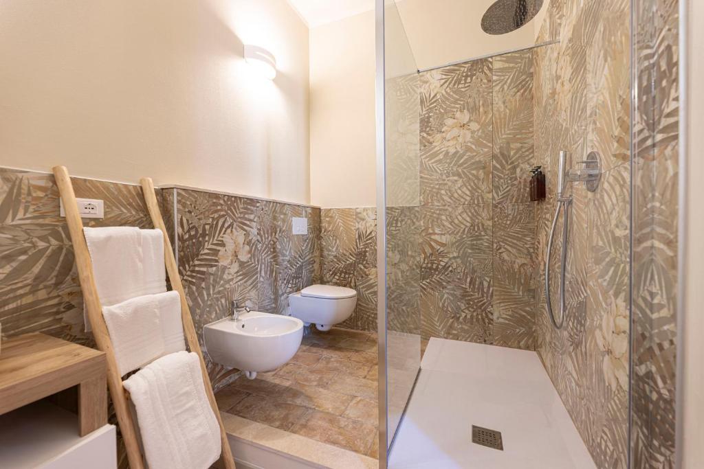 Koupelna v ubytování I Due Mondi Rooms