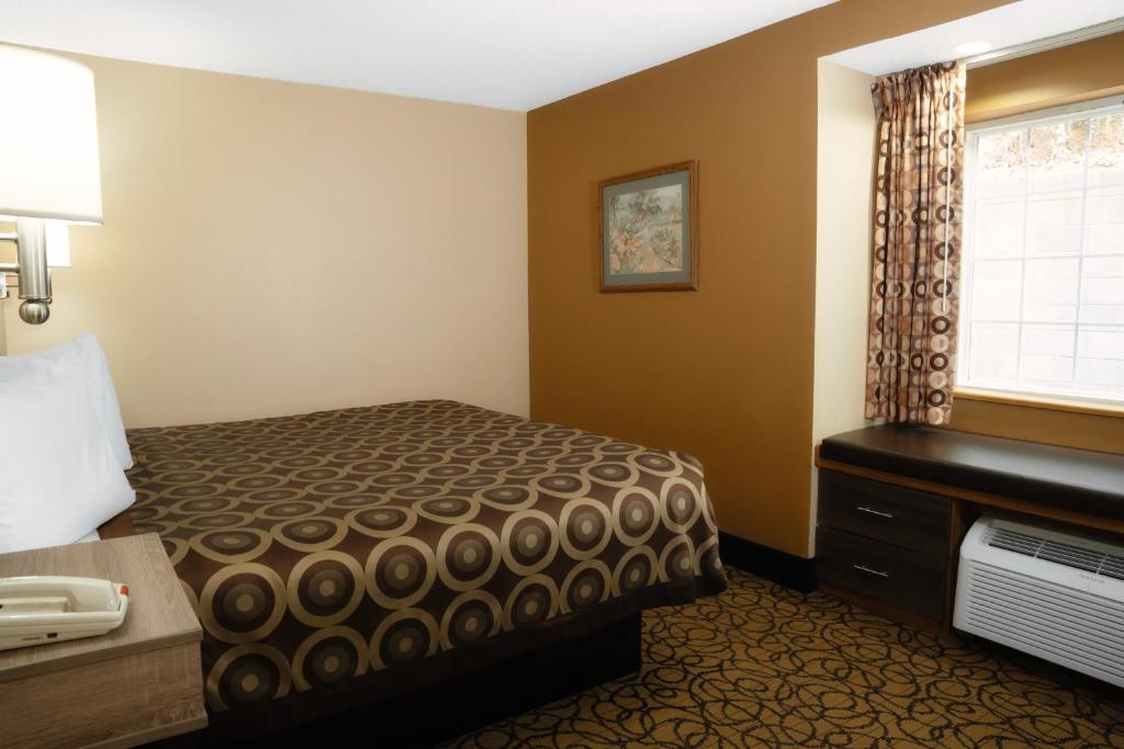 Guest Inn Pigeon Forge photo