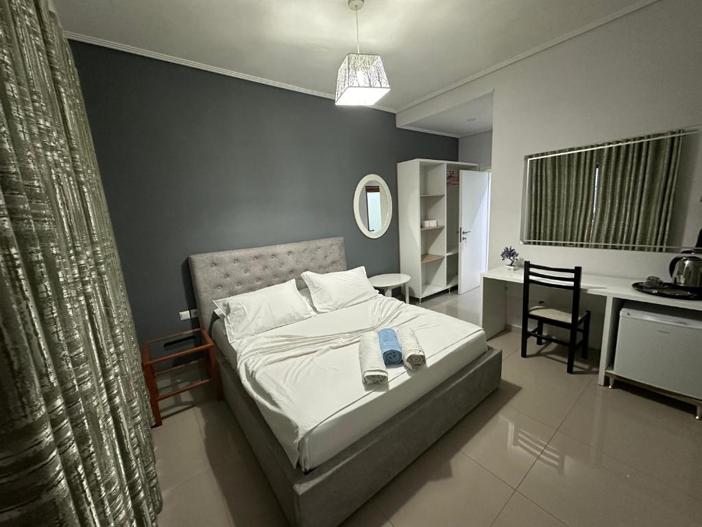 Postel nebo postele na pokoji v ubytování Hotel Elisabet