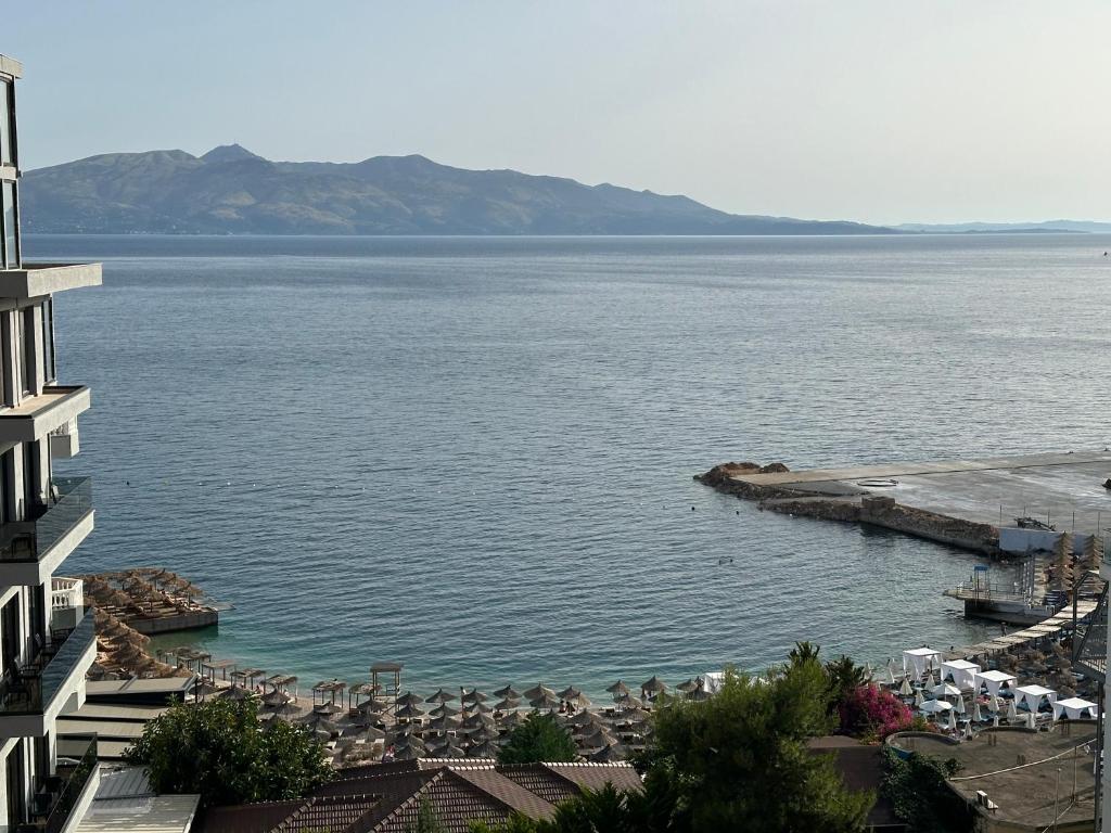 DREAM HOTEL SARANDA - Suite With Bathtub And Swimming Pool