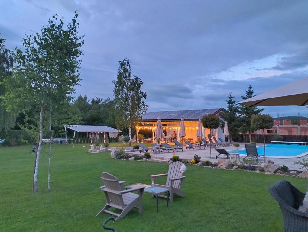 Bazén v ubytování Natura Family Resort nebo v jeho okolí