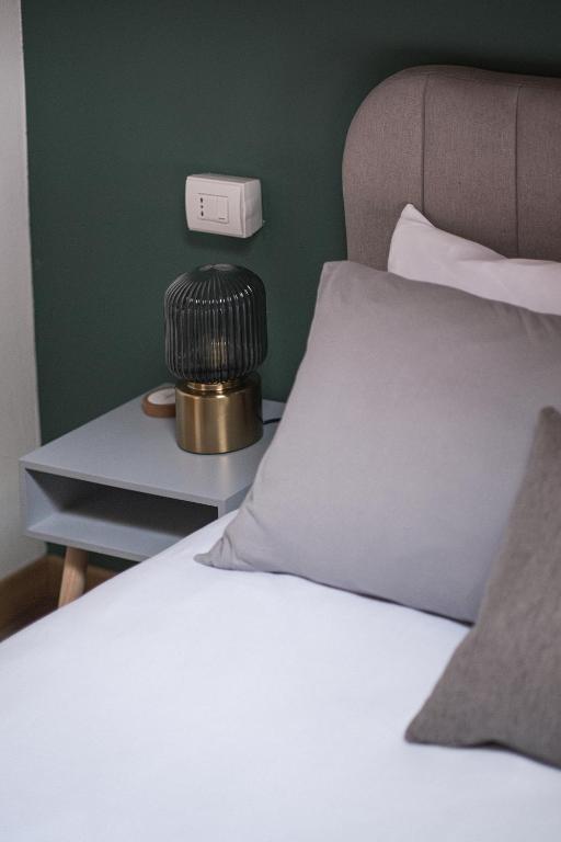 Winter Sports Events 2026 - CharmEscape OldTown - 6 min walk to BerninaExpress - 13