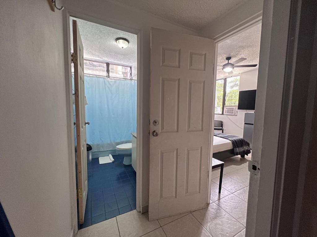 Bagno di Habitación céntrica y espaciosa con A/A