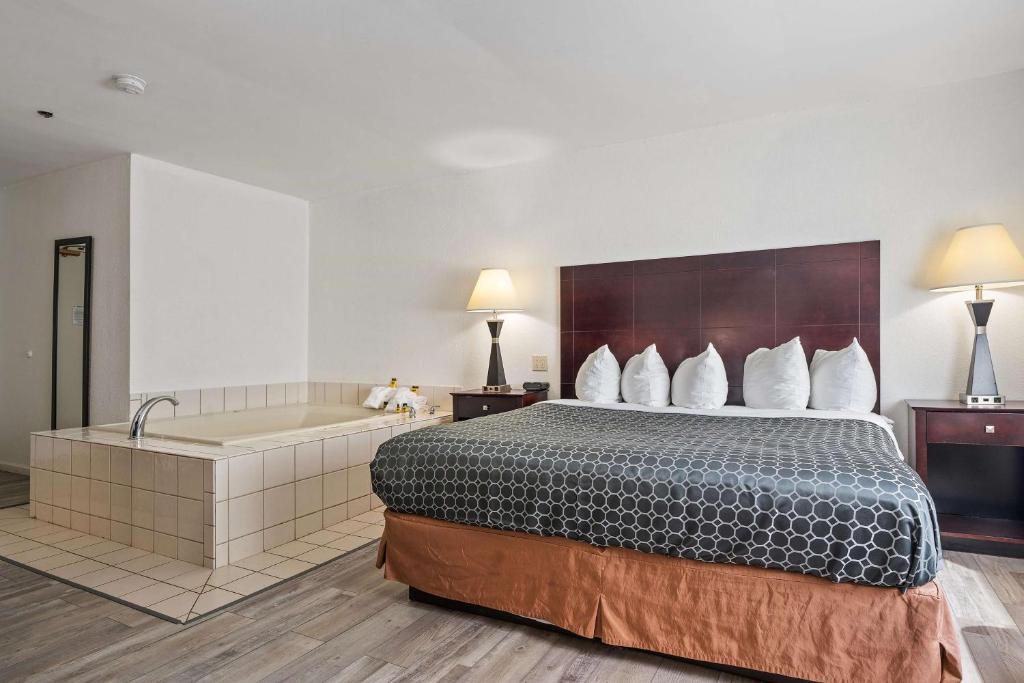Best Western Oakbrook Inn - King Suite Com Bath Spa - Não Fumante