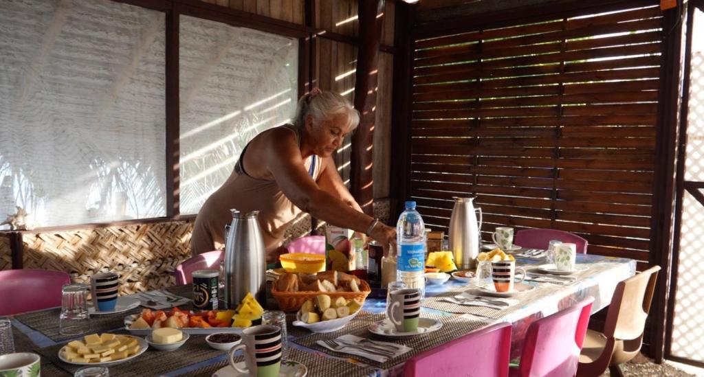 Comida en la casa de huéspedes o alrededores