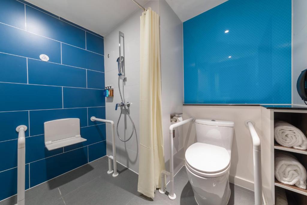 Holiday Inn Express Ningbo City Center by IHG - Standaard King Room Met Extra Vloerruimte
