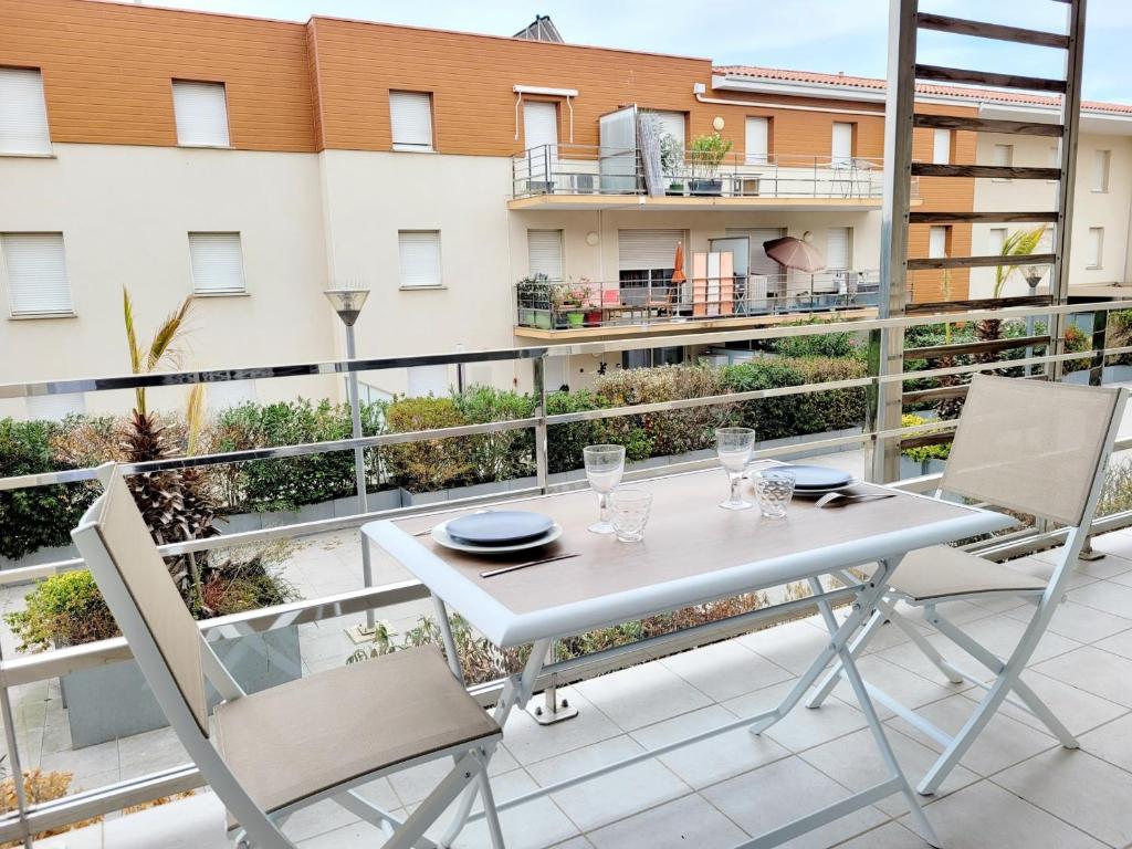 Beau T2 Moderne avec Piscine, Garage, Proche Mer - Canet-en-Roussillon