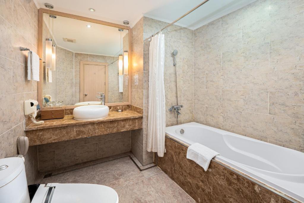 Phòng Deluxe Giường Đôi