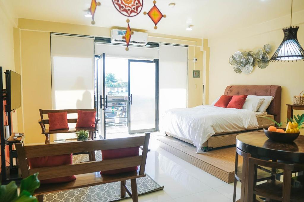 Ένα ή περισσότερα κρεβάτια σε δωμάτιο στο Lina Suites Standard Room