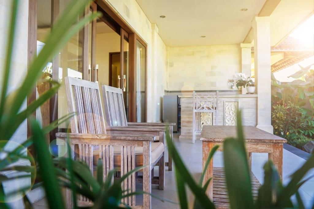 Balkón nebo terasa v ubytování Wardana Ubud Villa