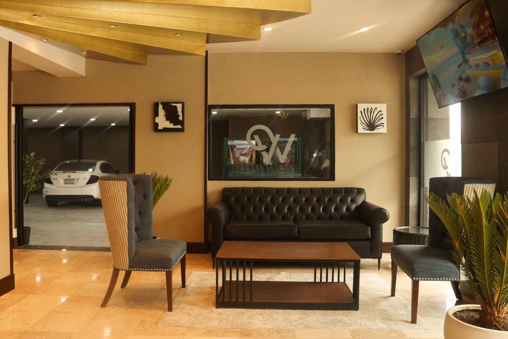 Posezení v ubytování Hotel West Plaza