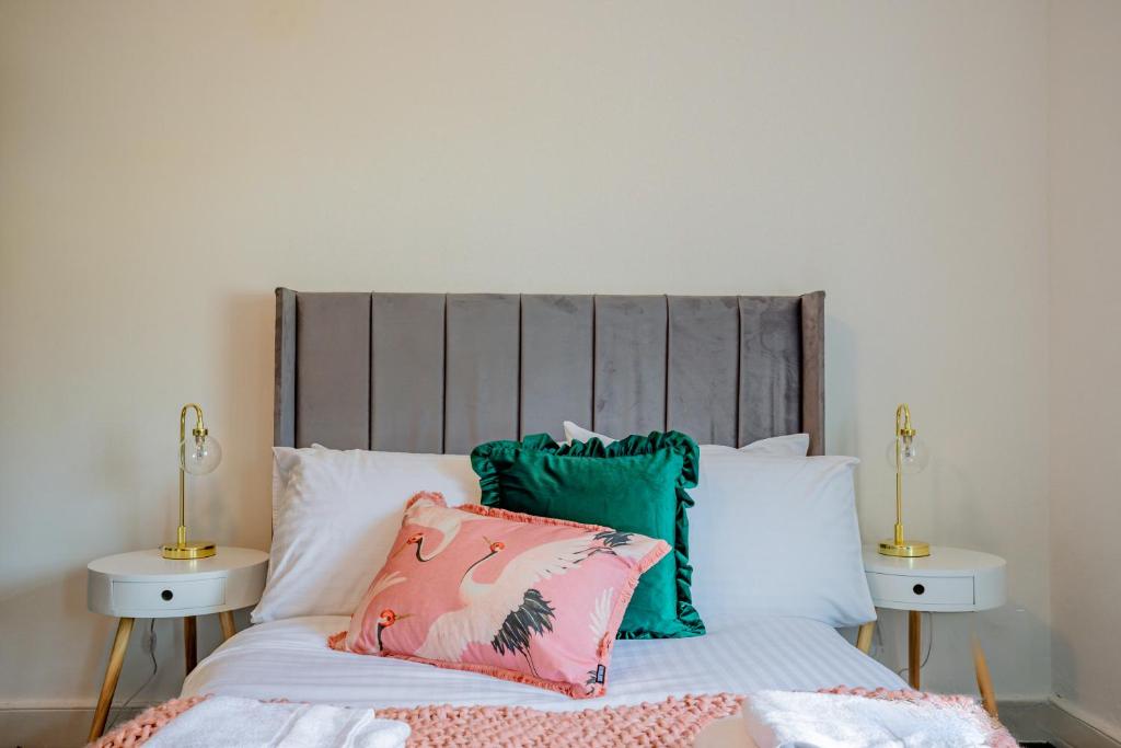 Postel nebo postele na pokoji v ubytování Host & Stay - Park Street Abode