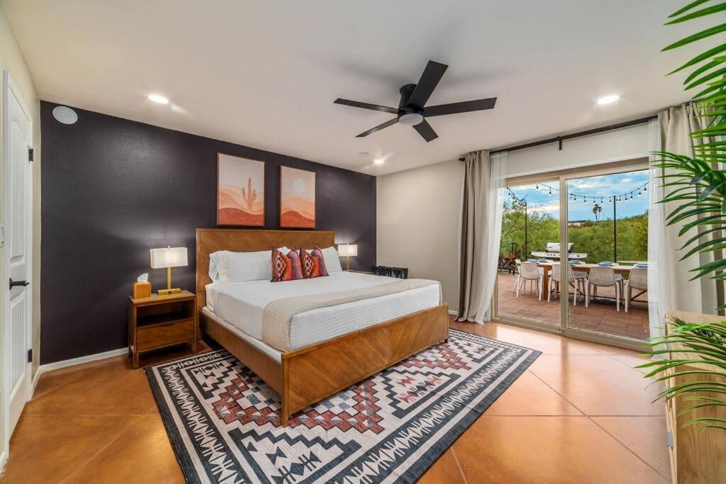 Tucasa - Private Backyard Resort - Theater, Tucson (updated prices 2025)