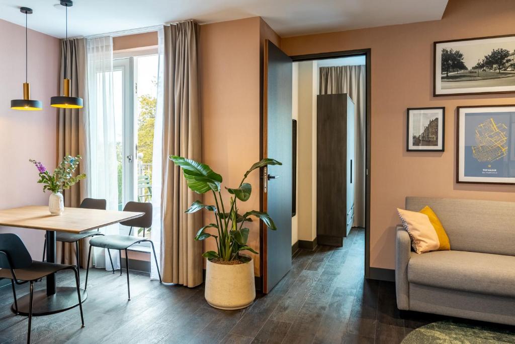 YAYS The Hague Willemspark by Numa - Resim 43