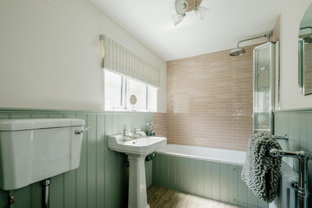 Wigeon Cottage, Aldeburgh - Sleeps 4 - Adults only house 8